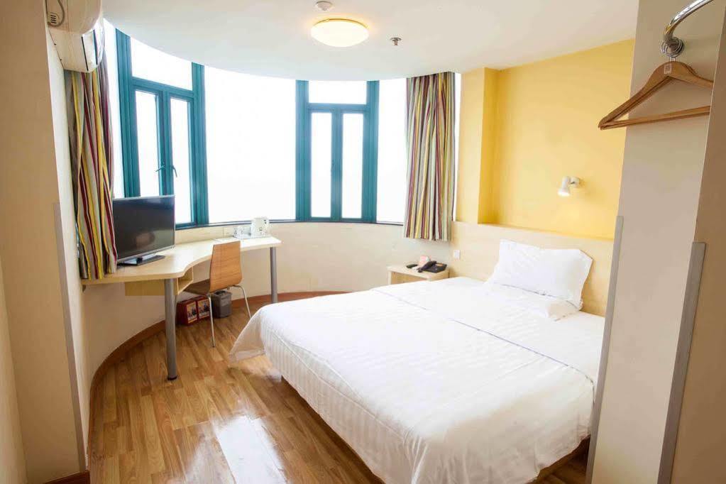 Hotel 7 Days Anzhen 2*