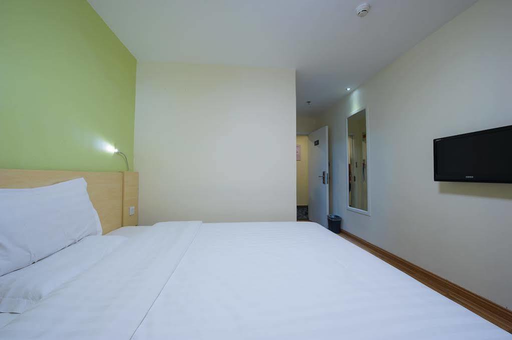 Hotel 7 Days Anzhen 2*